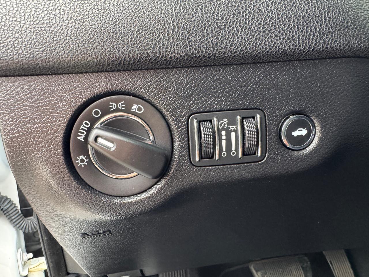 Chrysler 300 Touring RWD 2019
