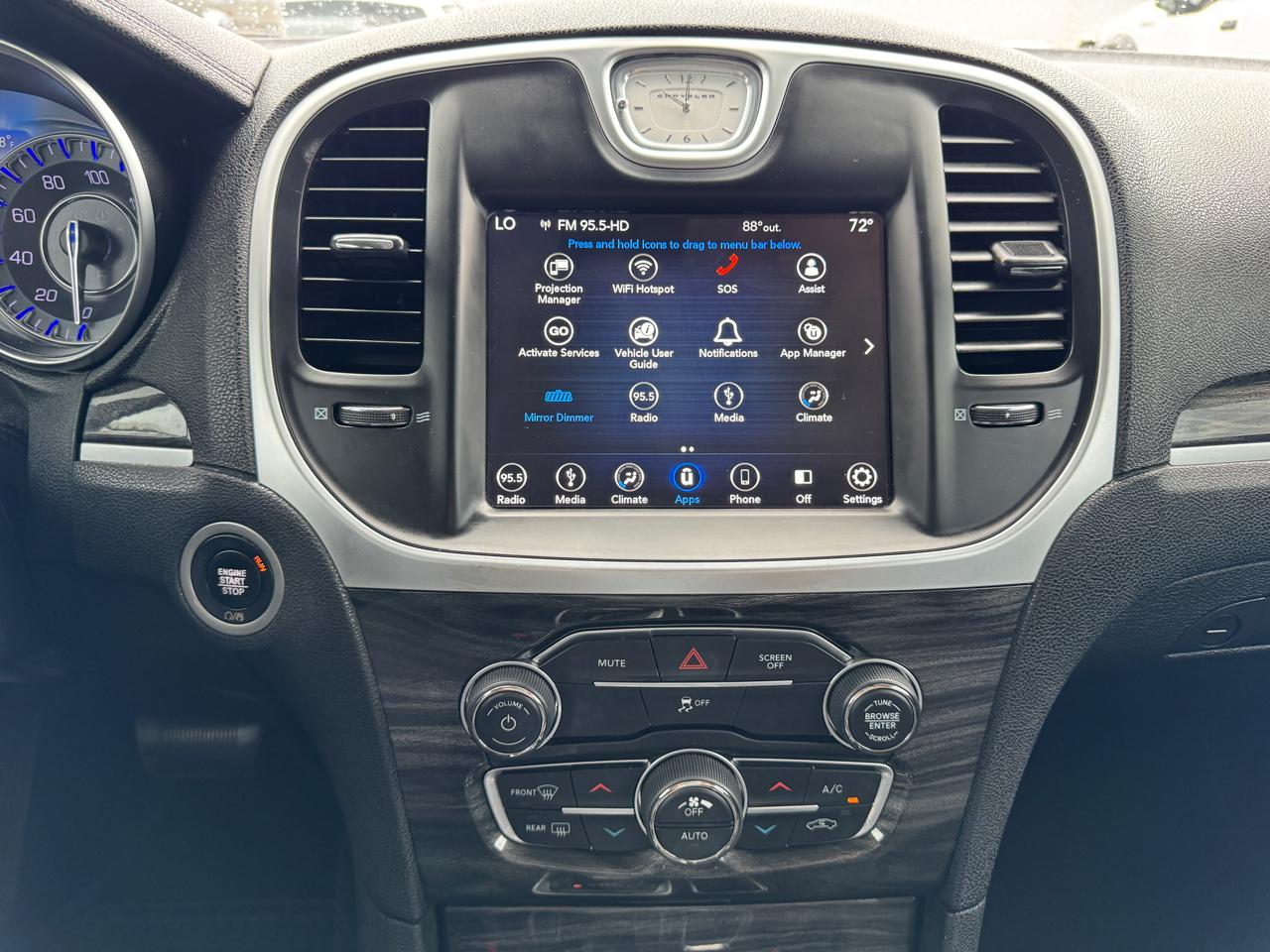 Chrysler 300 Touring RWD 2019