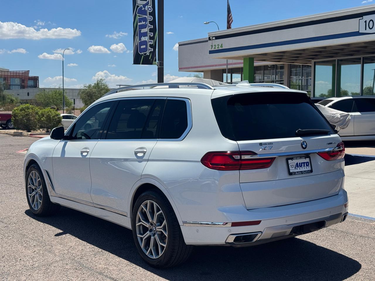 BMW X7 xDrive50i Sports Activity Vehicle 2019
