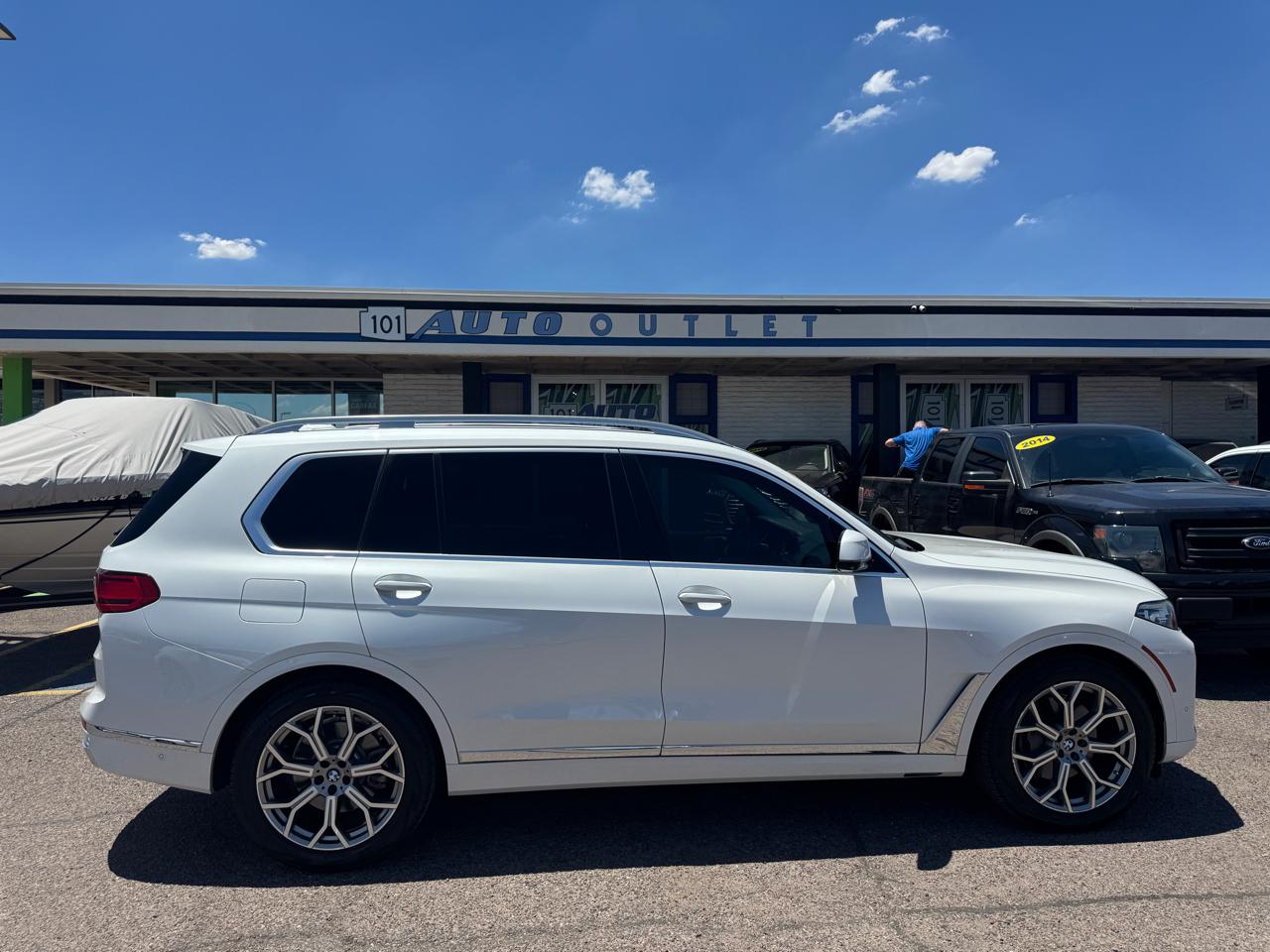 BMW X7 xDrive50i Sports Activity Vehicle 2019