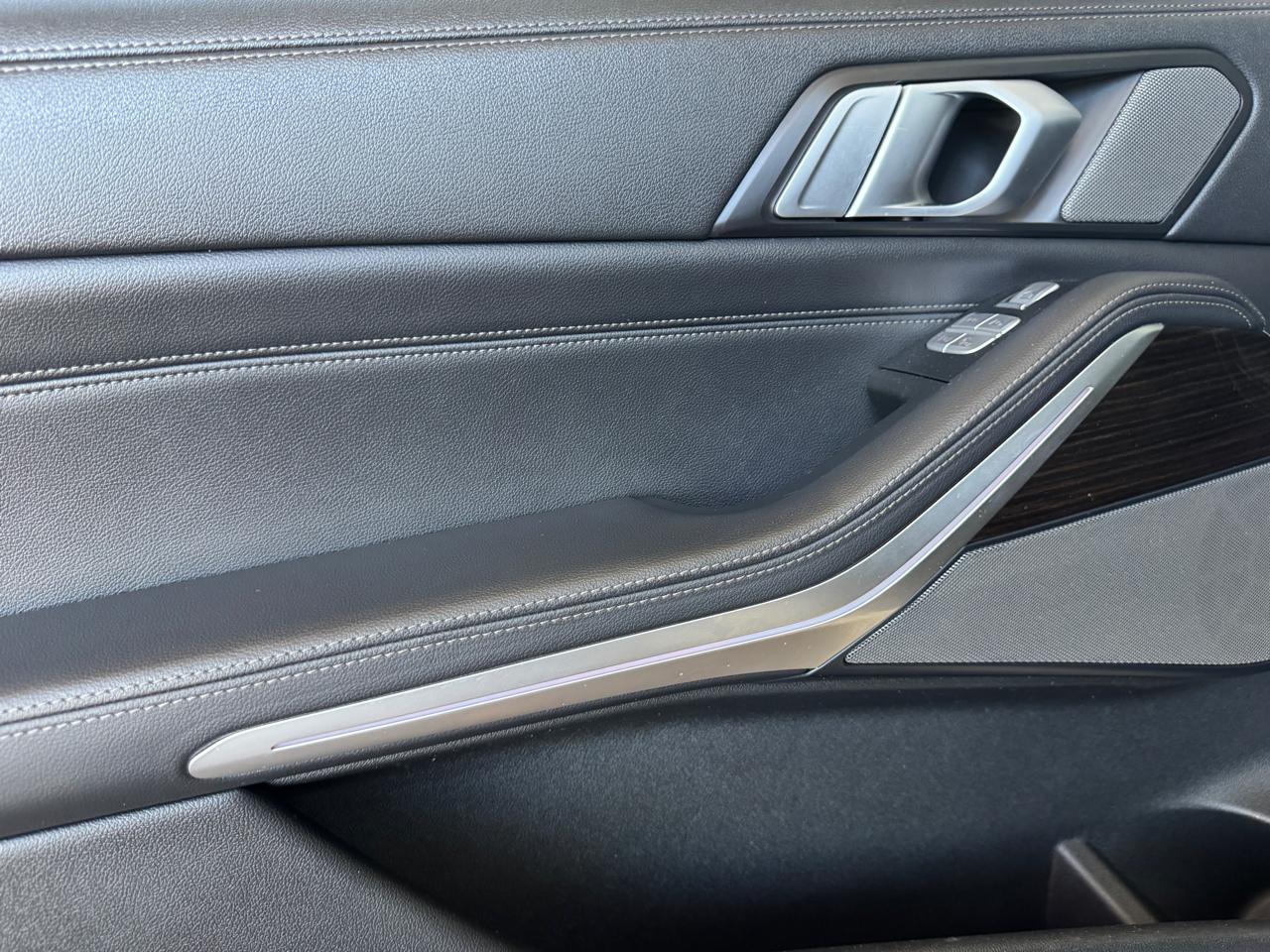 BMW X7 xDrive50i Sports Activity Vehicle 2019