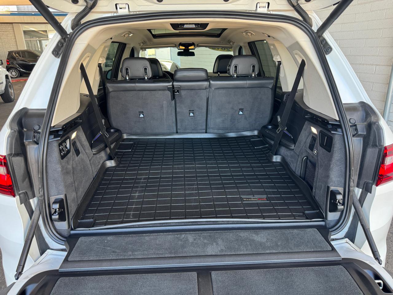 BMW X7 xDrive50i Sports Activity Vehicle 2019