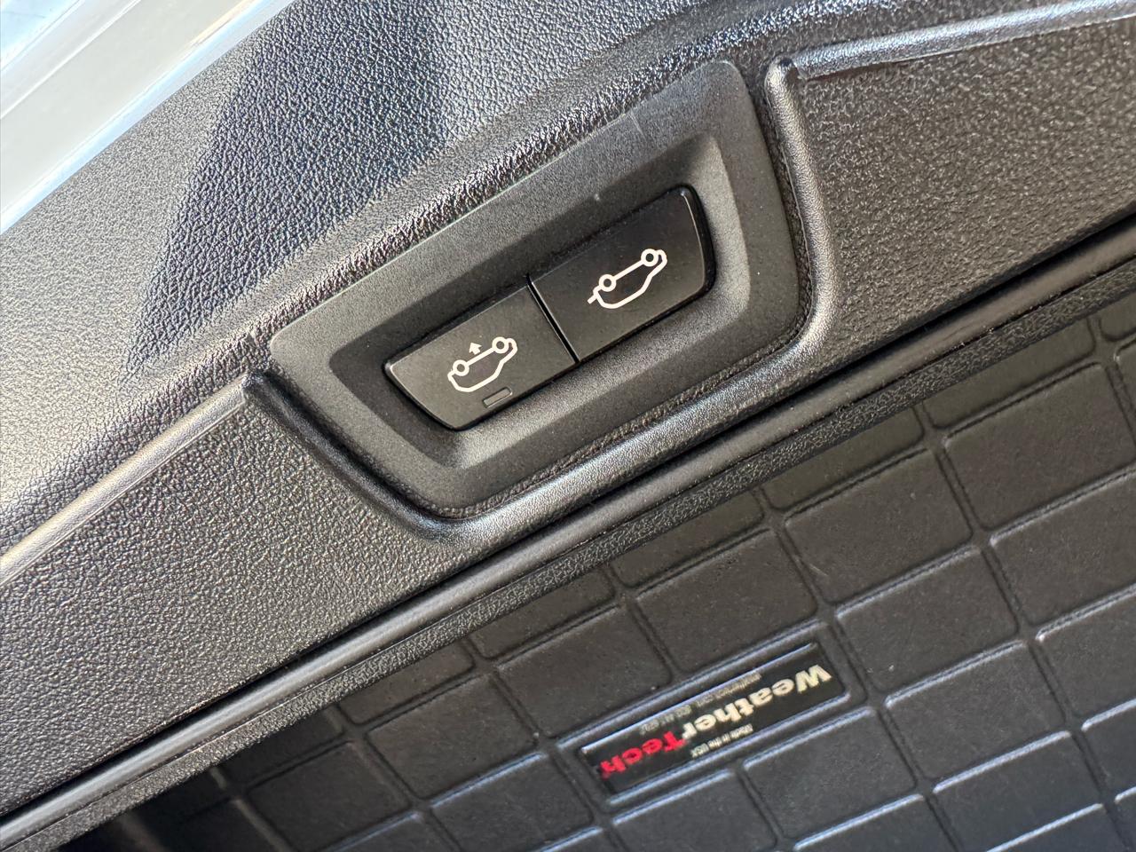 BMW X7 xDrive50i Sports Activity Vehicle 2019
