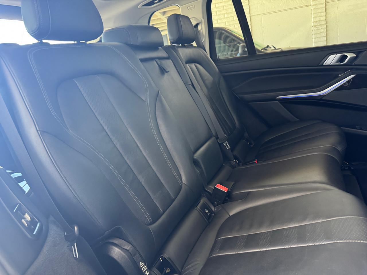 BMW X7 xDrive50i Sports Activity Vehicle 2019