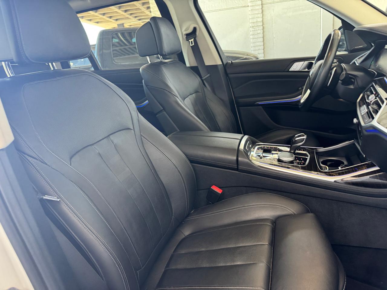 BMW X7 xDrive50i Sports Activity Vehicle 2019