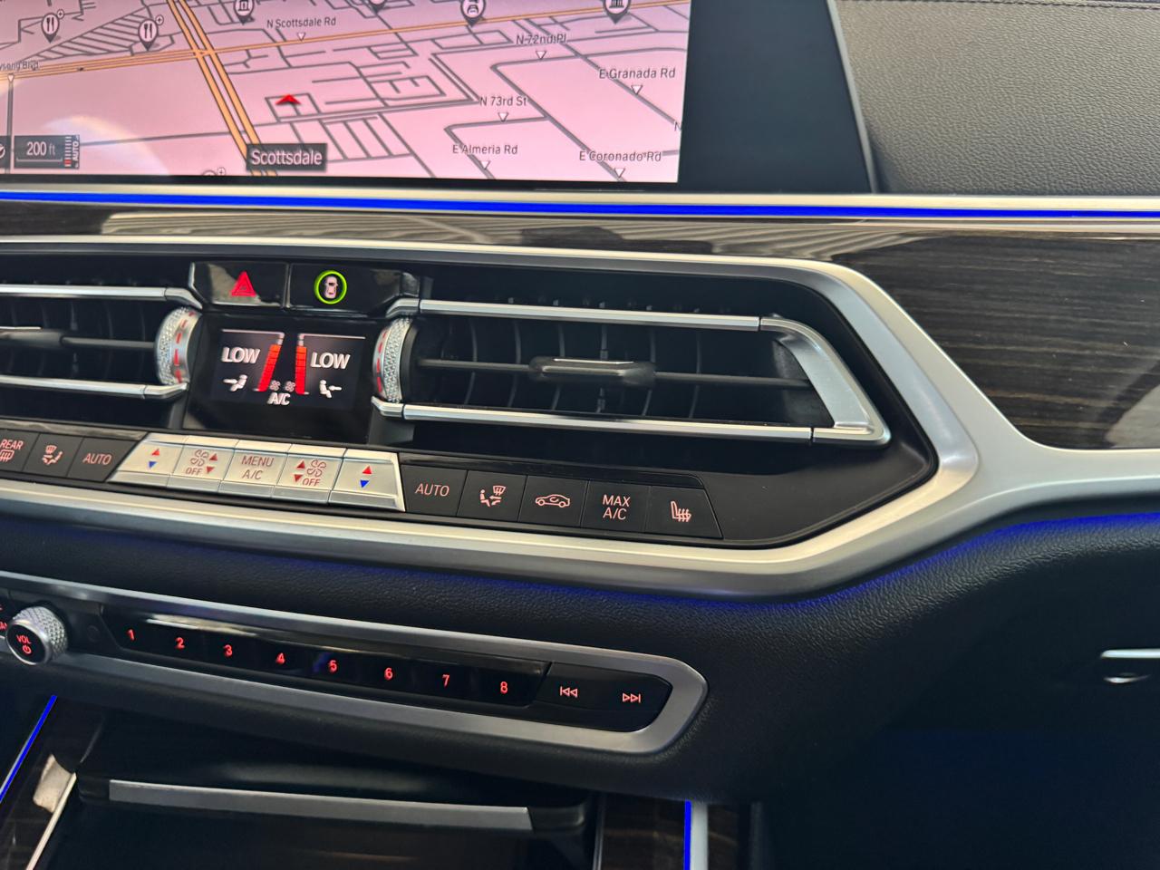 BMW X7 xDrive50i Sports Activity Vehicle 2019