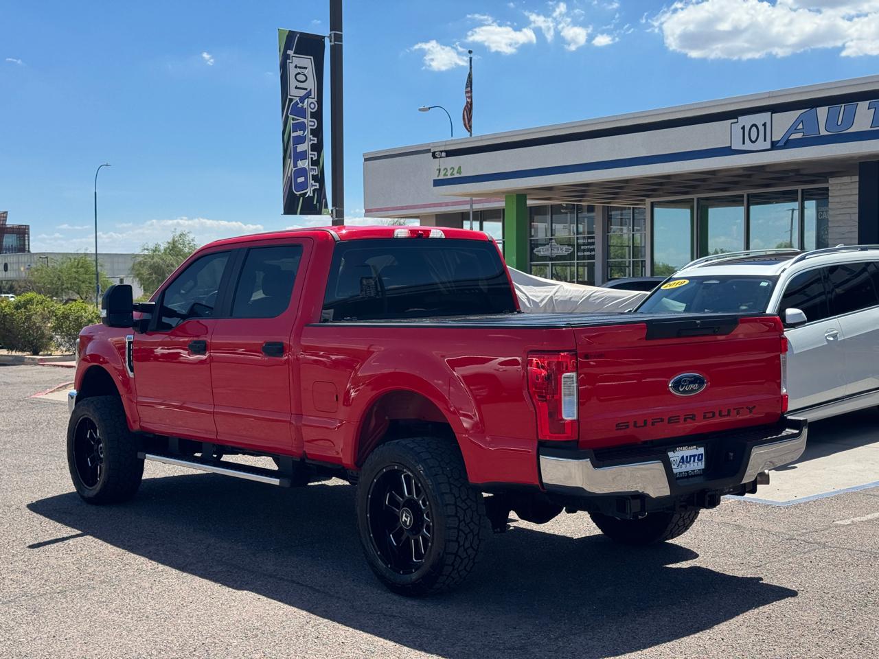 Ford Super Duty F-250 SRW XLT 4WD SuperCab 6.75' Box 2019