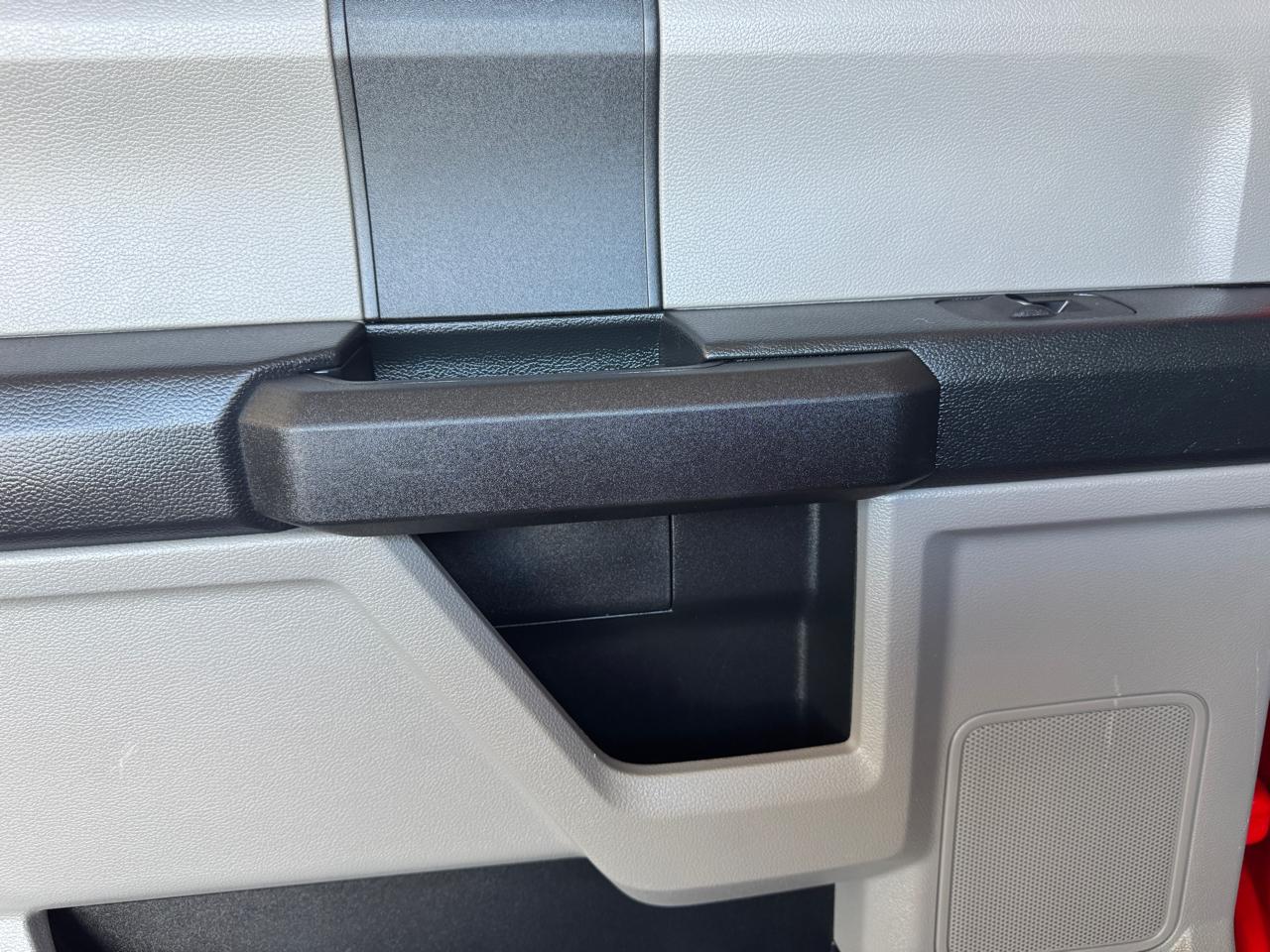 Ford Super Duty F-250 SRW XLT 4WD SuperCab 6.75' Box 2019