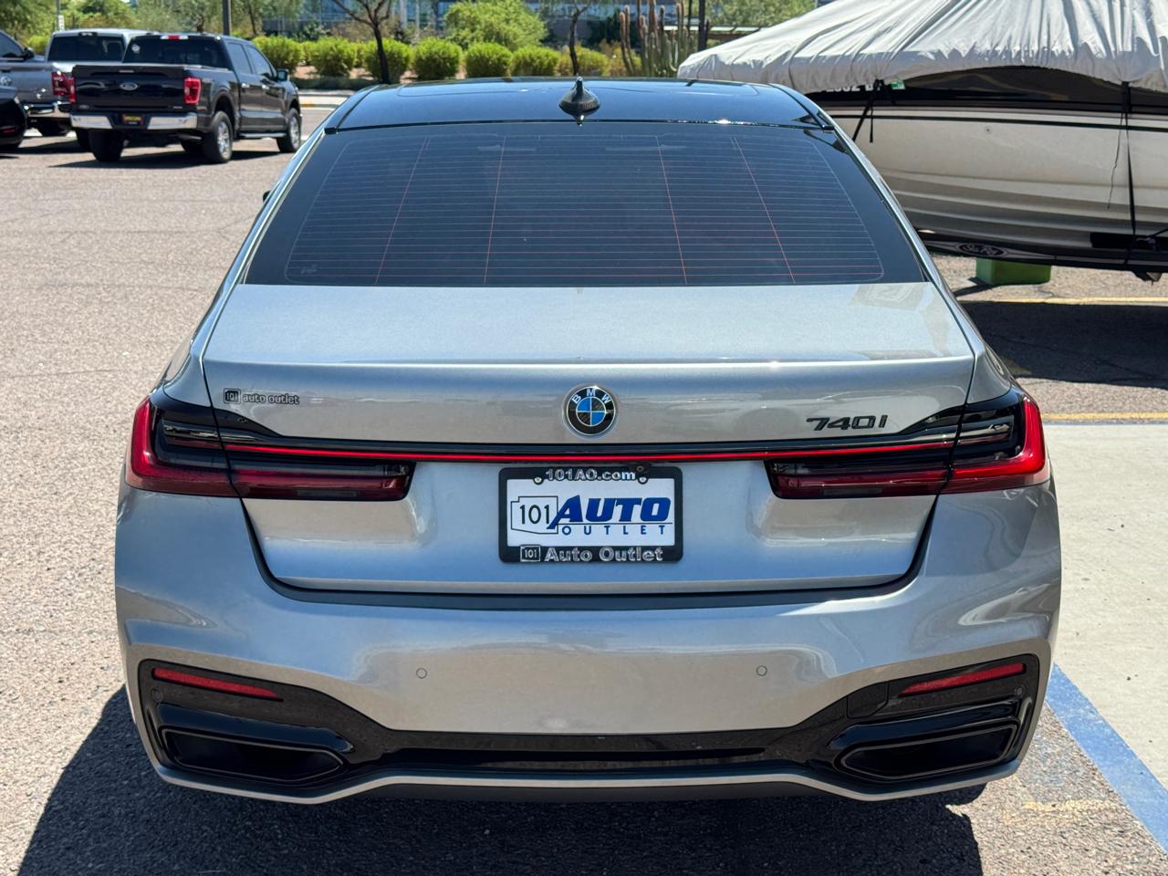 BMW 7 Series 740i Sedan 2020