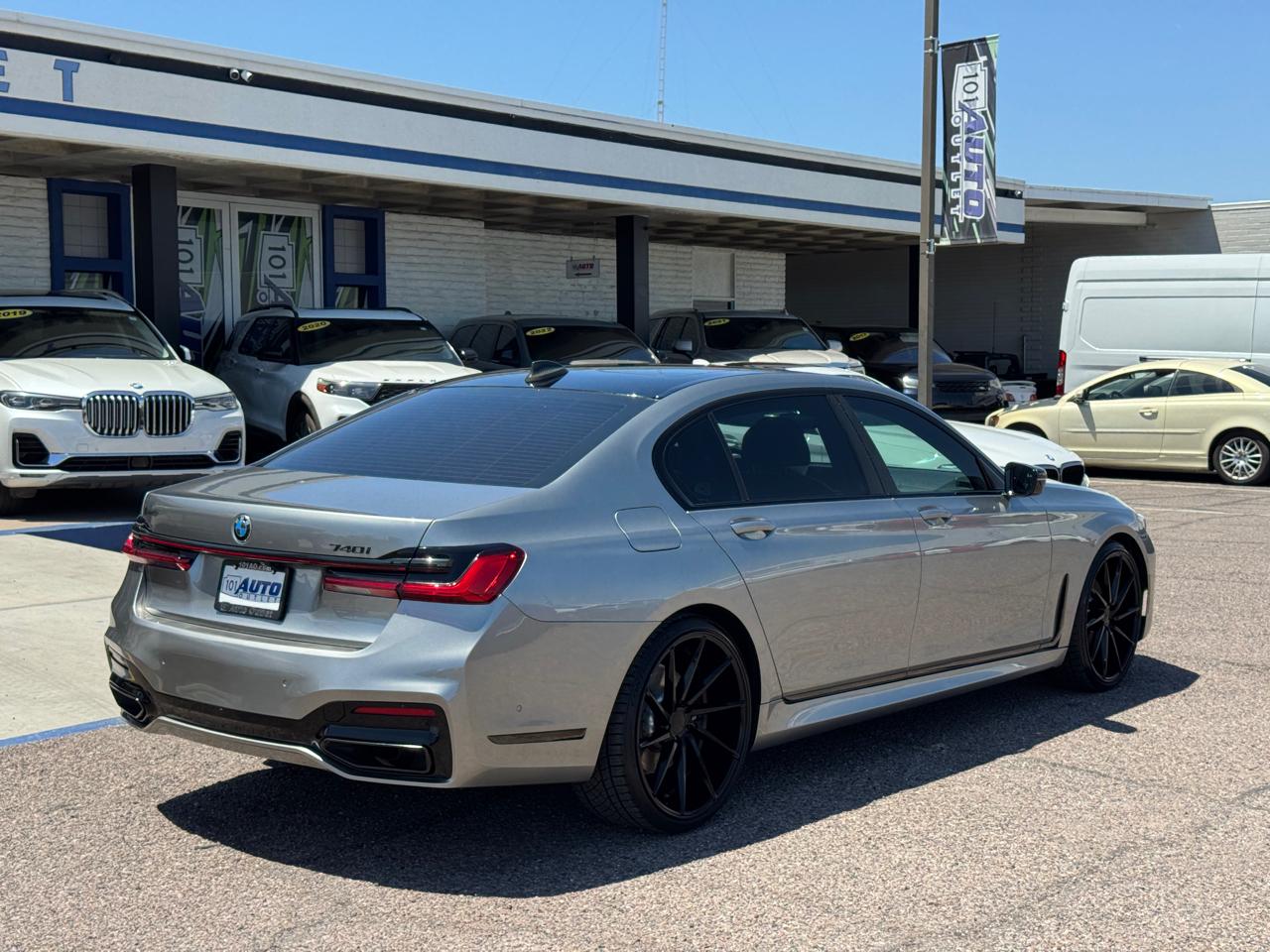 BMW 7 Series 740i Sedan 2020
