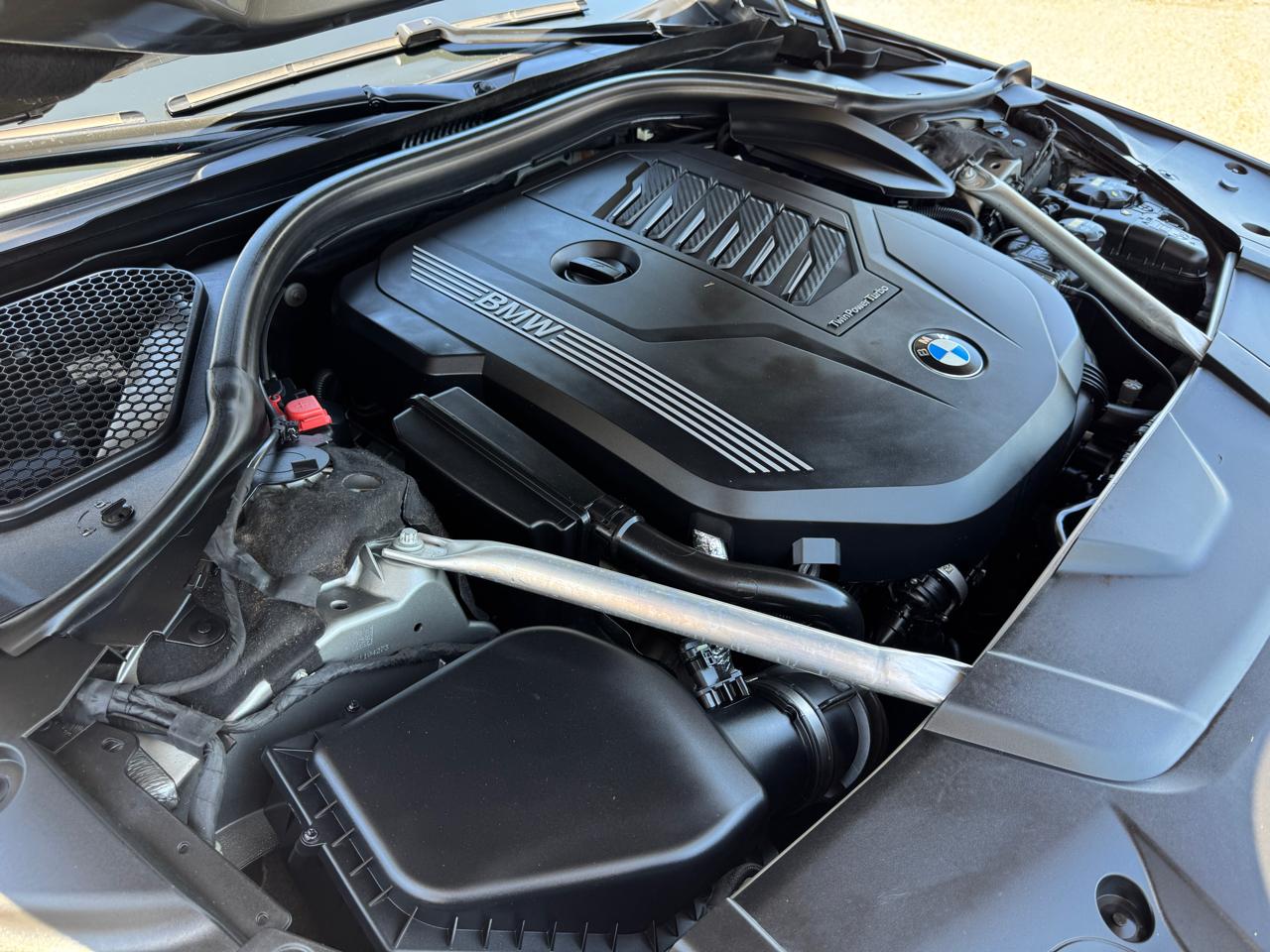 BMW 7 Series 740i Sedan 2020