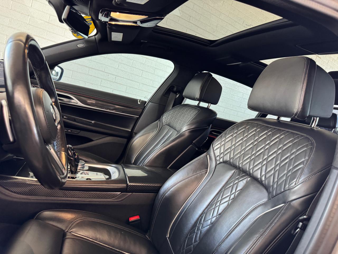 BMW 7 Series 740i Sedan 2020