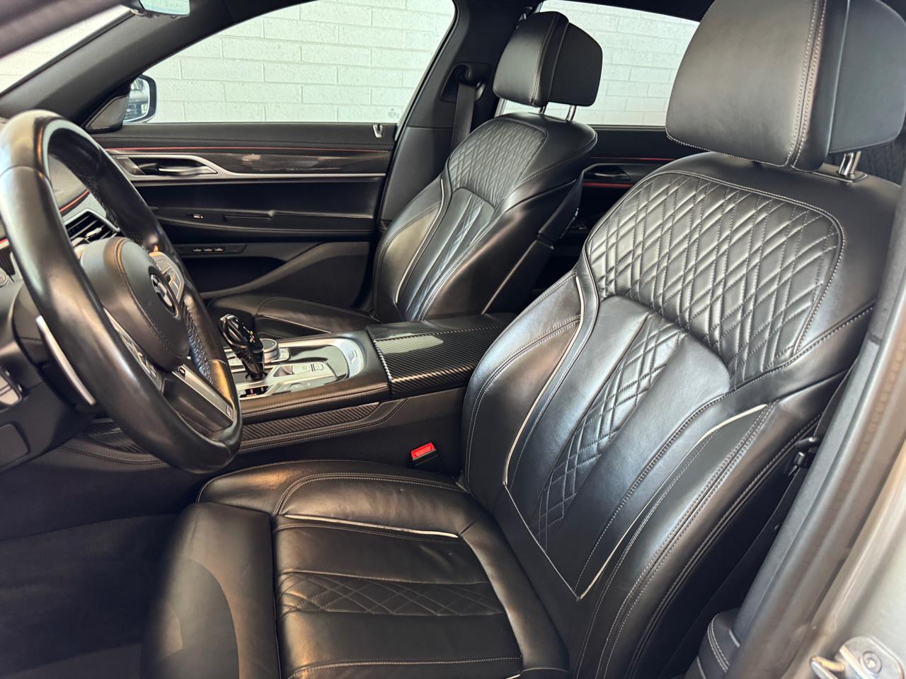 BMW 7 Series 740i Sedan 2020
