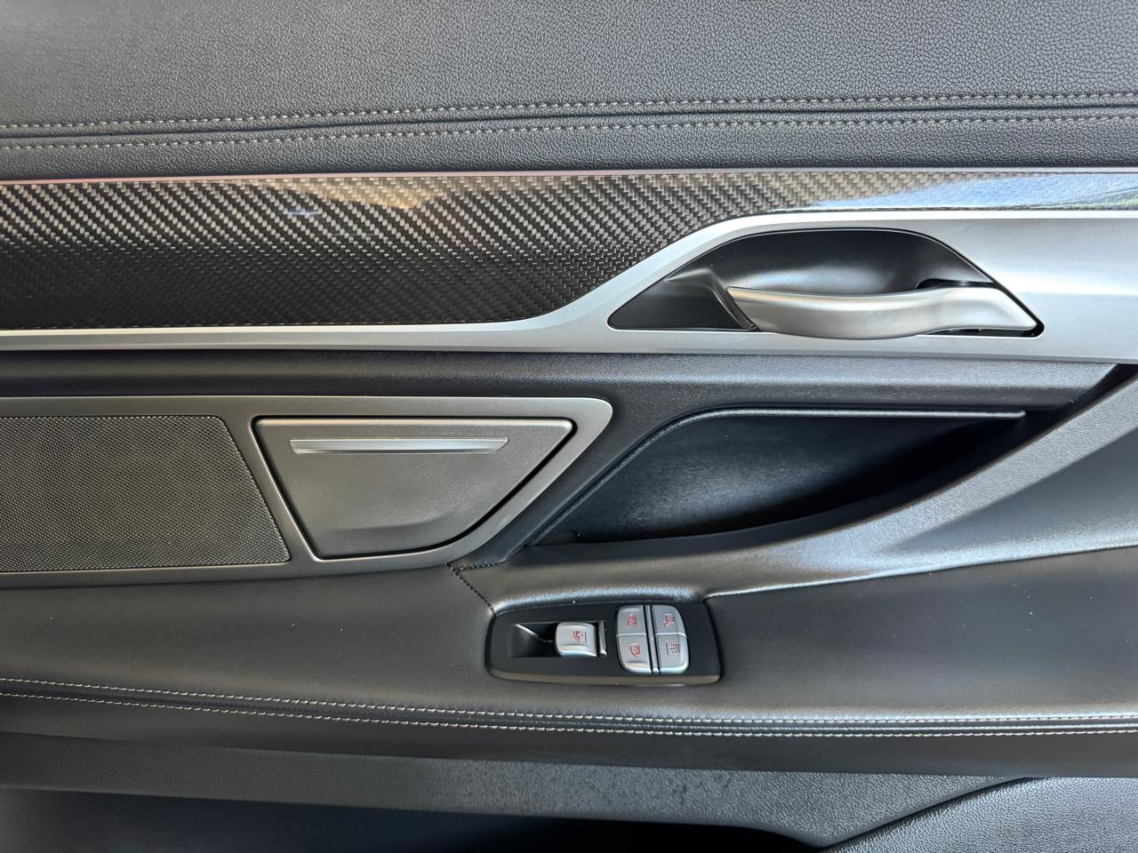 BMW 7 Series 740i Sedan 2020