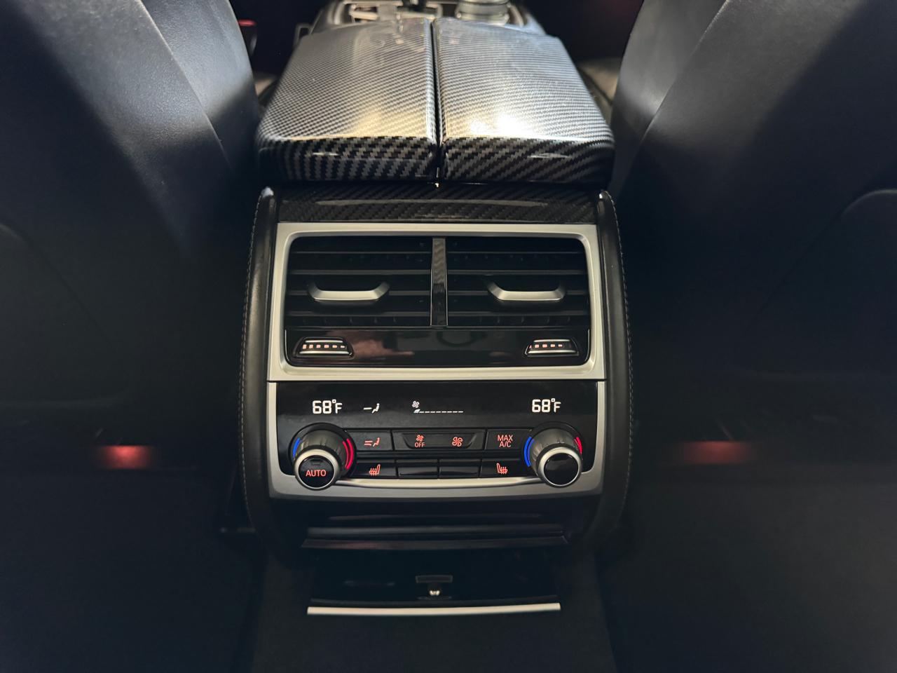 BMW 7 Series 740i Sedan 2020
