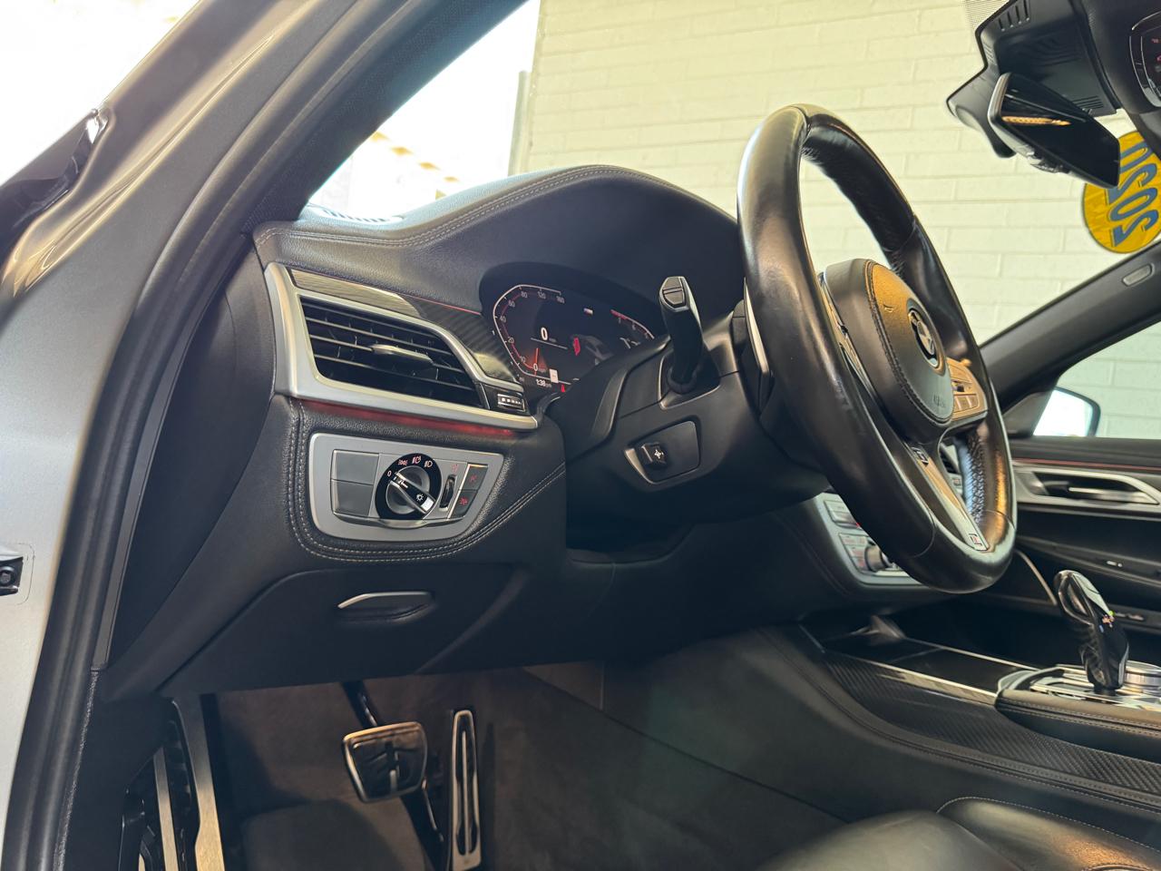 BMW 7 Series 740i Sedan 2020