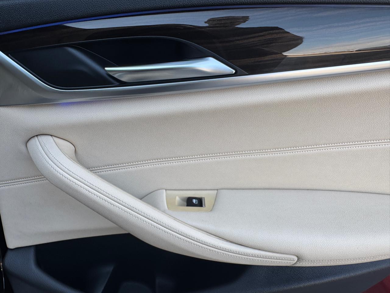 BMW 5 Series 530i Sedan 2018