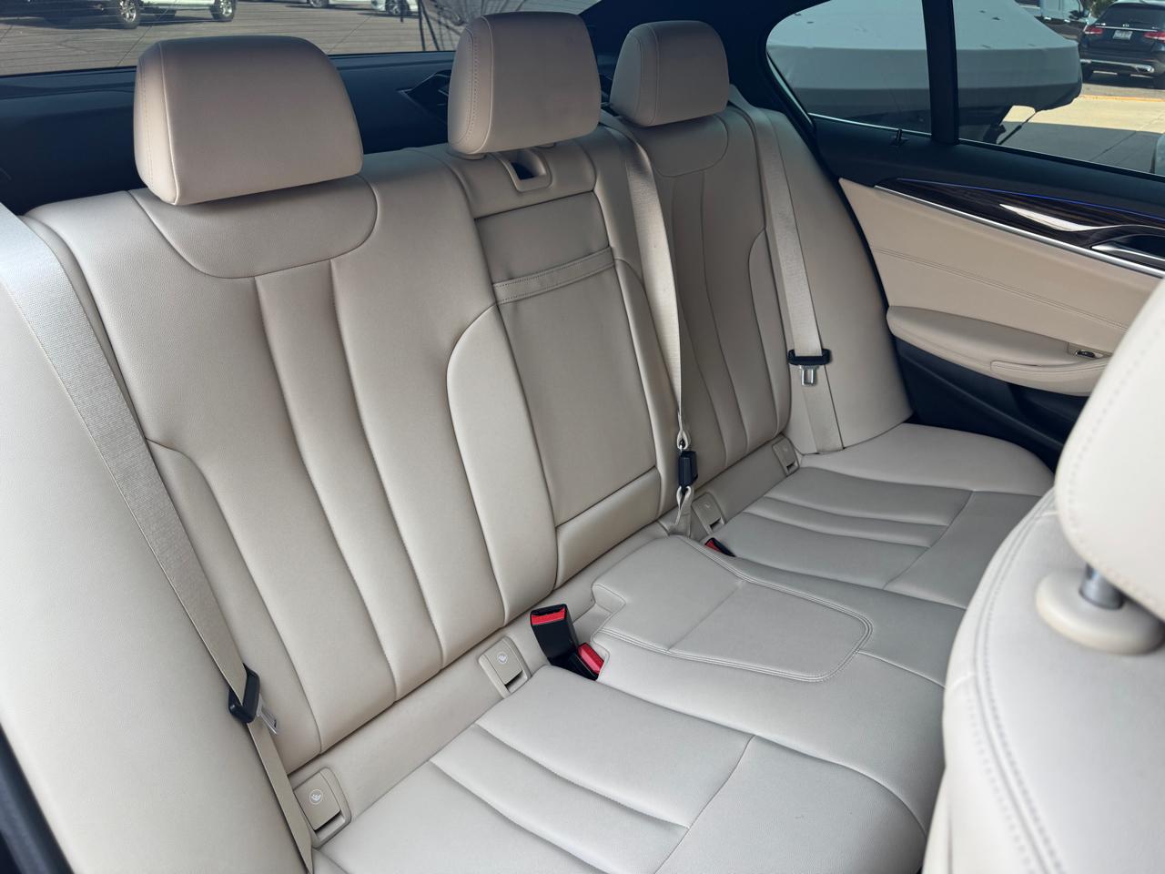 BMW 5 Series 530i Sedan 2018
