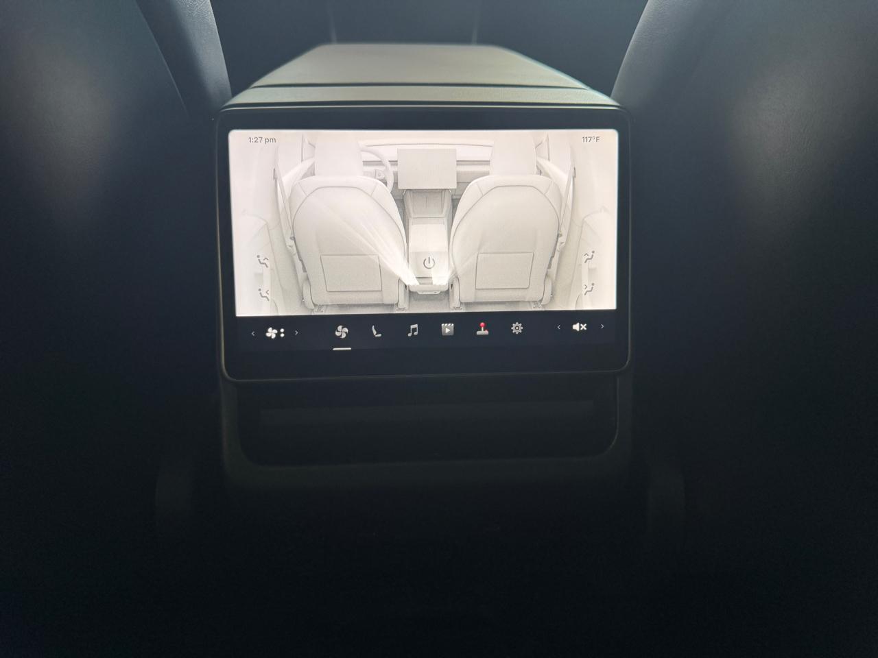 Tesla Model Y Long Range AWD 2026