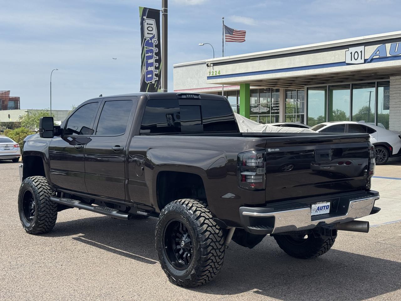 Chevrolet Silverado 2500HD 4WD Crew Cab 153.7" LTZ 2018