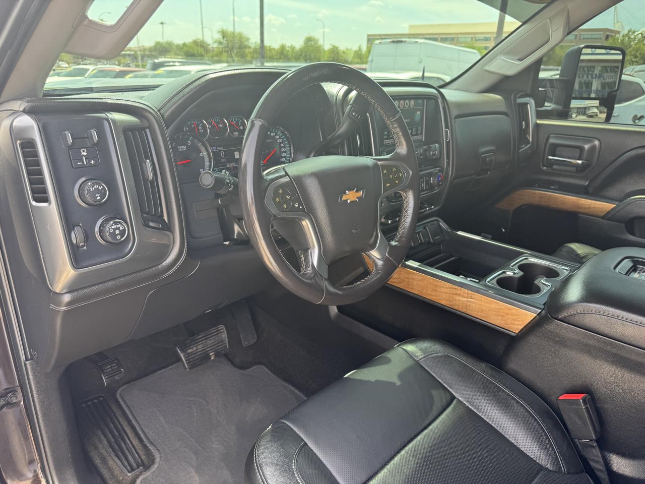 Chevrolet Silverado 2500HD 4WD Crew Cab 153.7" LTZ 2018