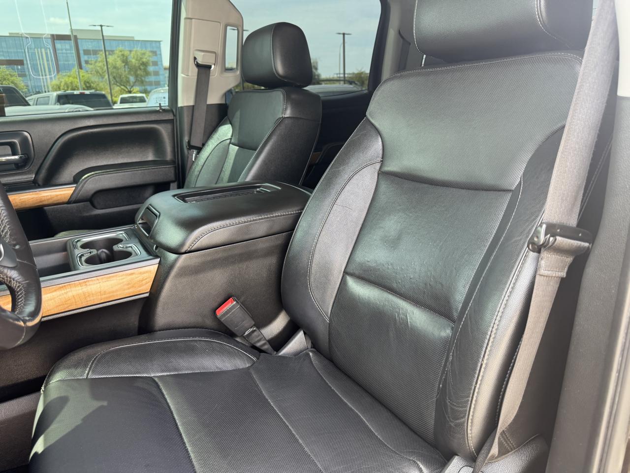 Chevrolet Silverado 2500HD 4WD Crew Cab 153.7" LTZ 2018
