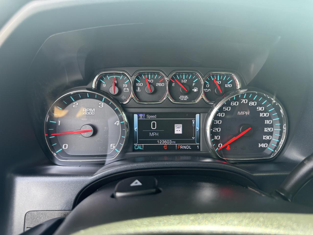 Chevrolet Silverado 2500HD 4WD Crew Cab 153.7" LTZ 2018