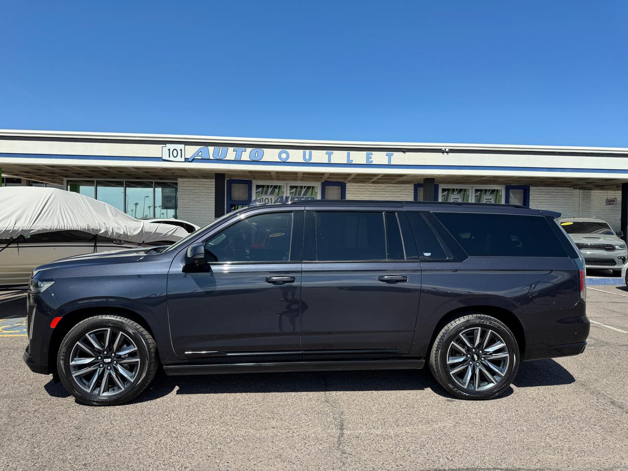 Cadillac Escalade ESV 4WD 4dr Sport 2022