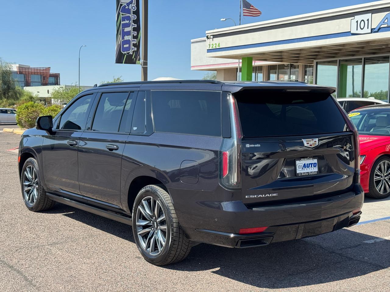 Cadillac Escalade ESV 4WD 4dr Sport 2022