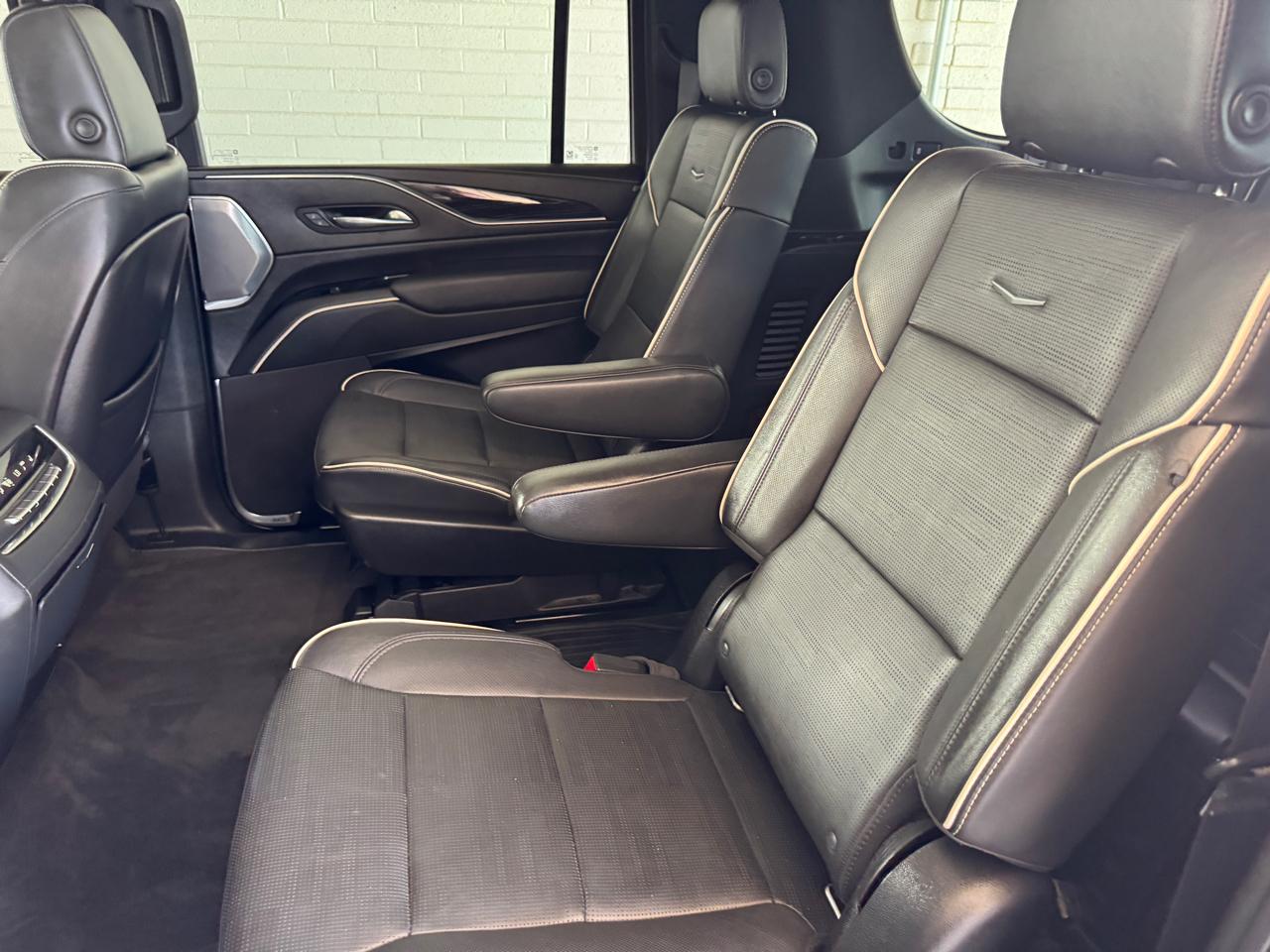 Cadillac Escalade ESV 4WD 4dr Sport 2022