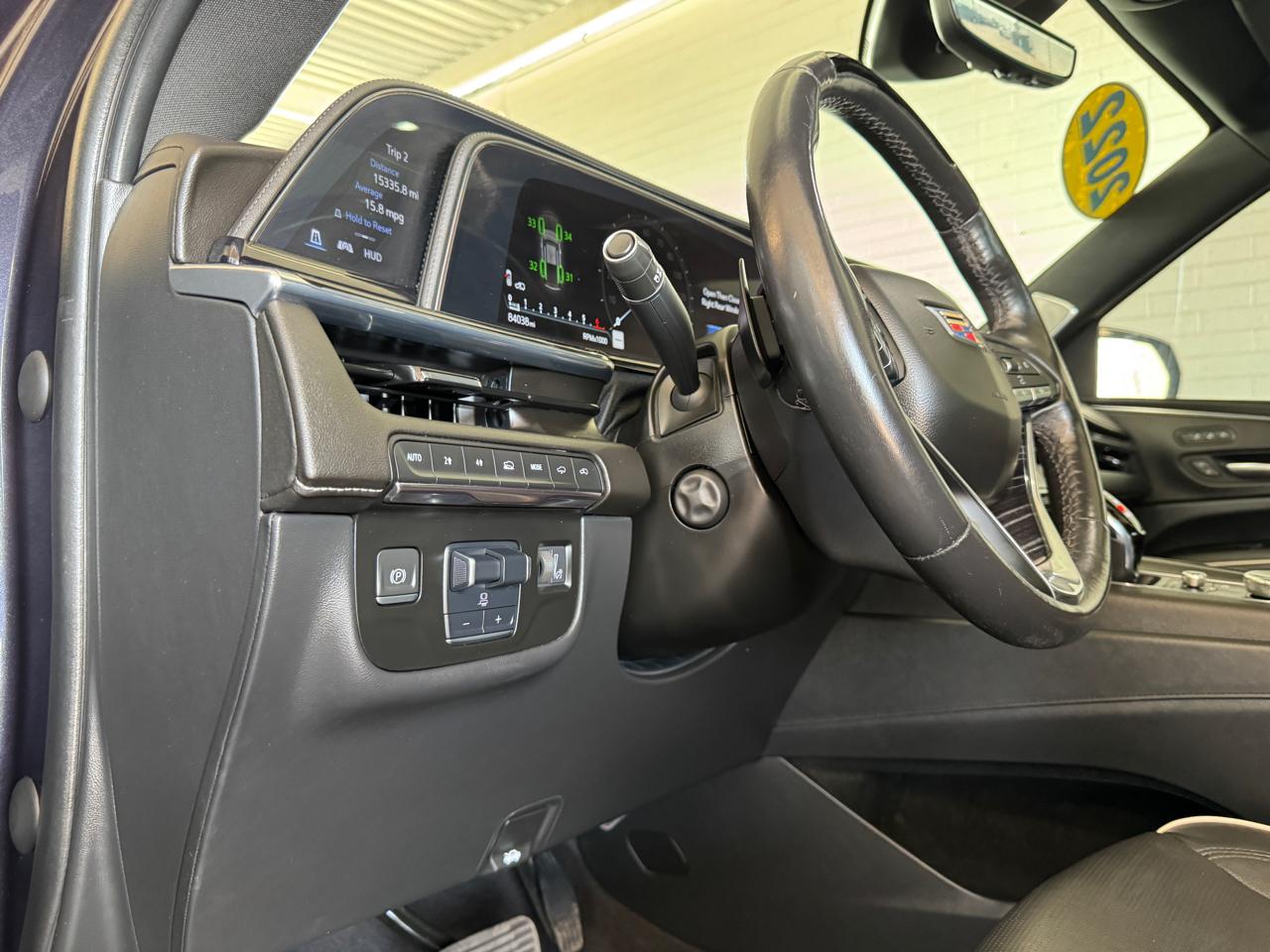 Cadillac Escalade ESV 4WD 4dr Sport 2022