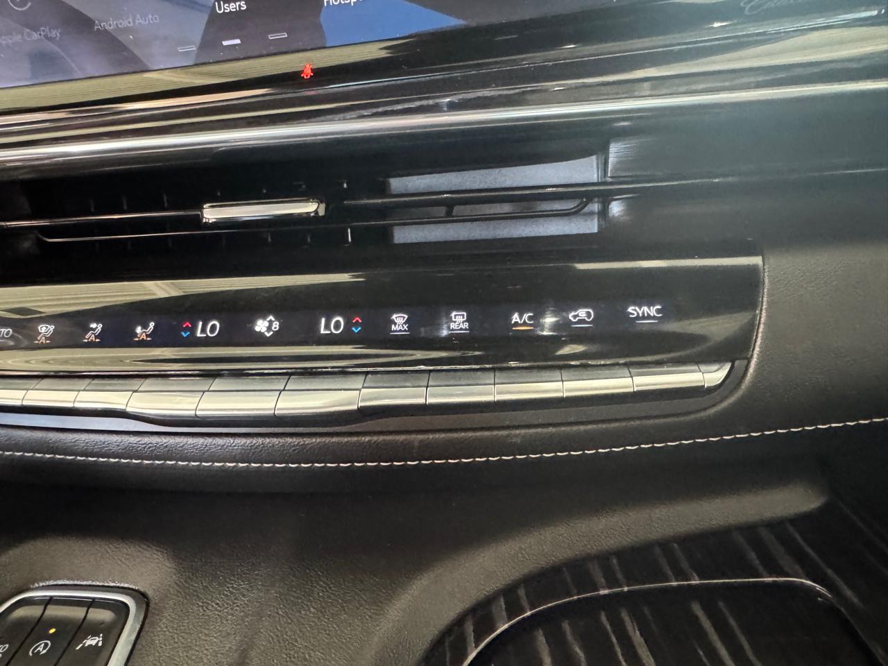 Cadillac Escalade ESV 4WD 4dr Sport 2022