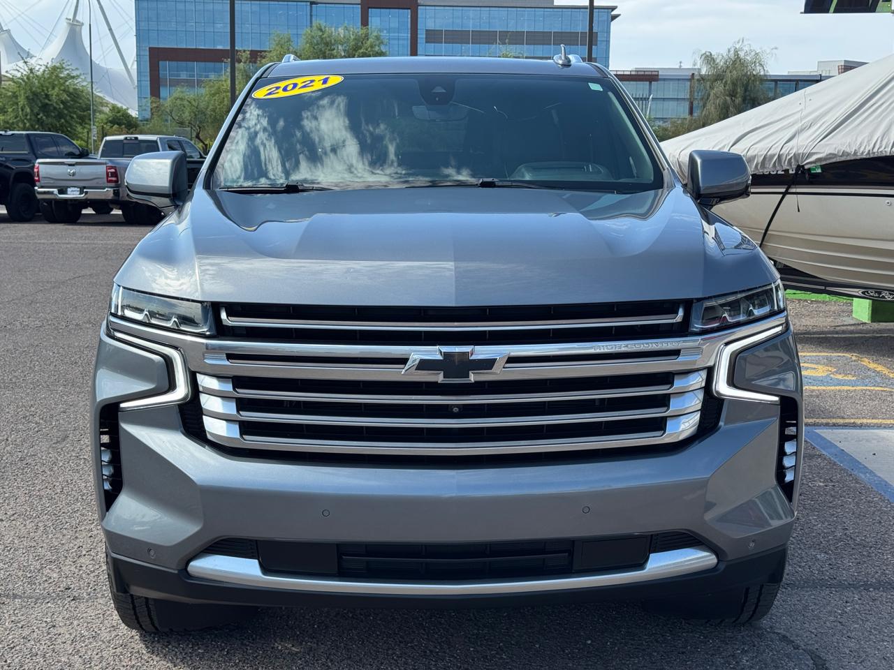 Chevrolet Tahoe 4WD 4dr High Country 2021