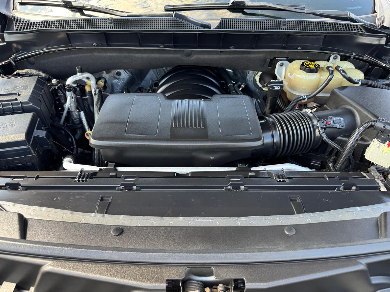 Chevrolet Tahoe 4WD 4dr High Country 2021