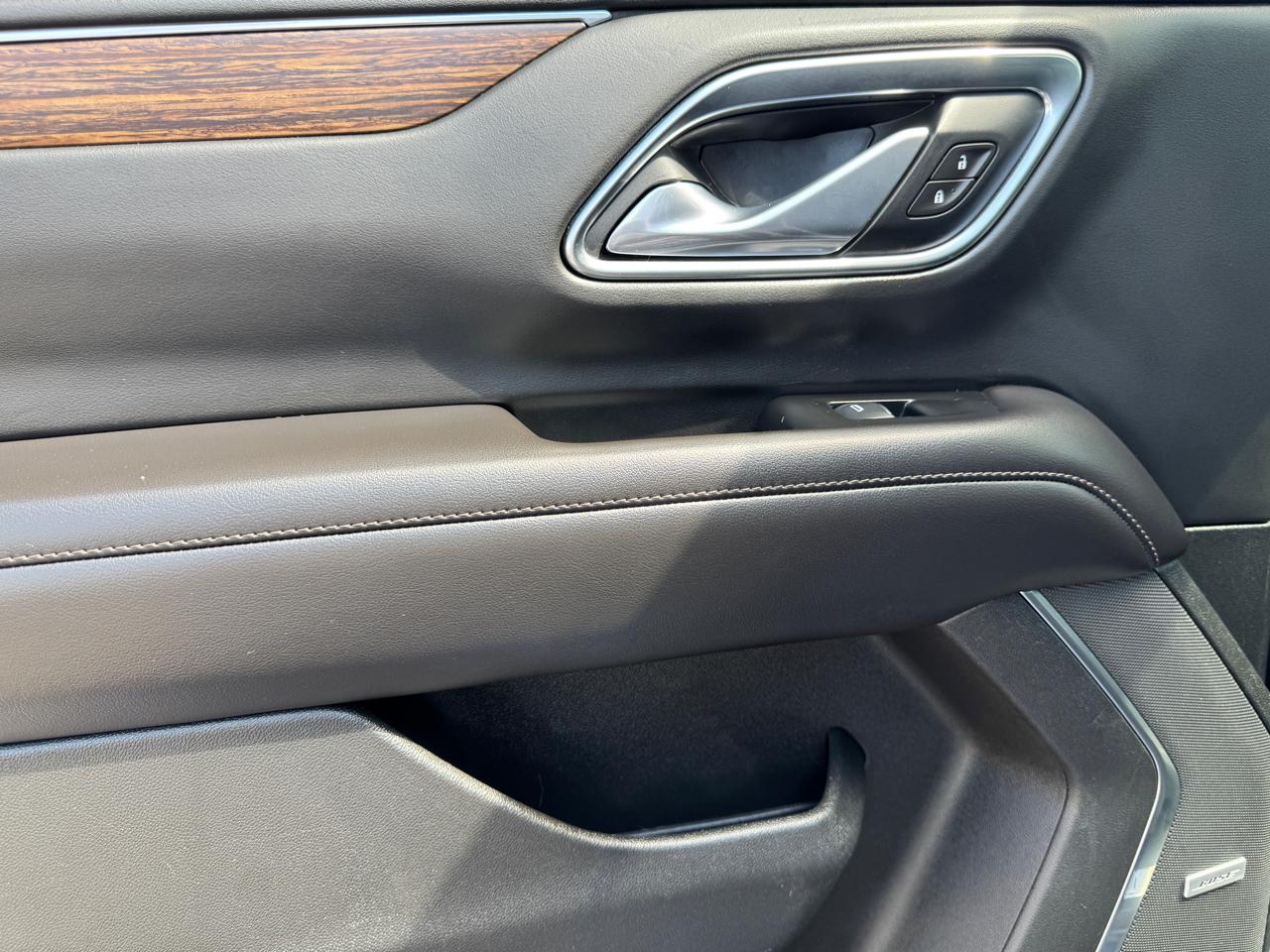 Chevrolet Tahoe 4WD 4dr High Country 2021