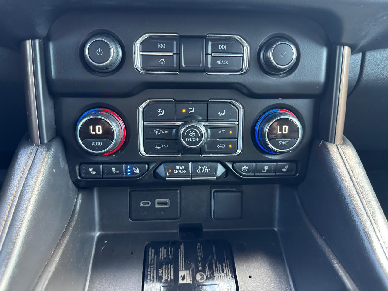 Chevrolet Tahoe 4WD 4dr High Country 2021