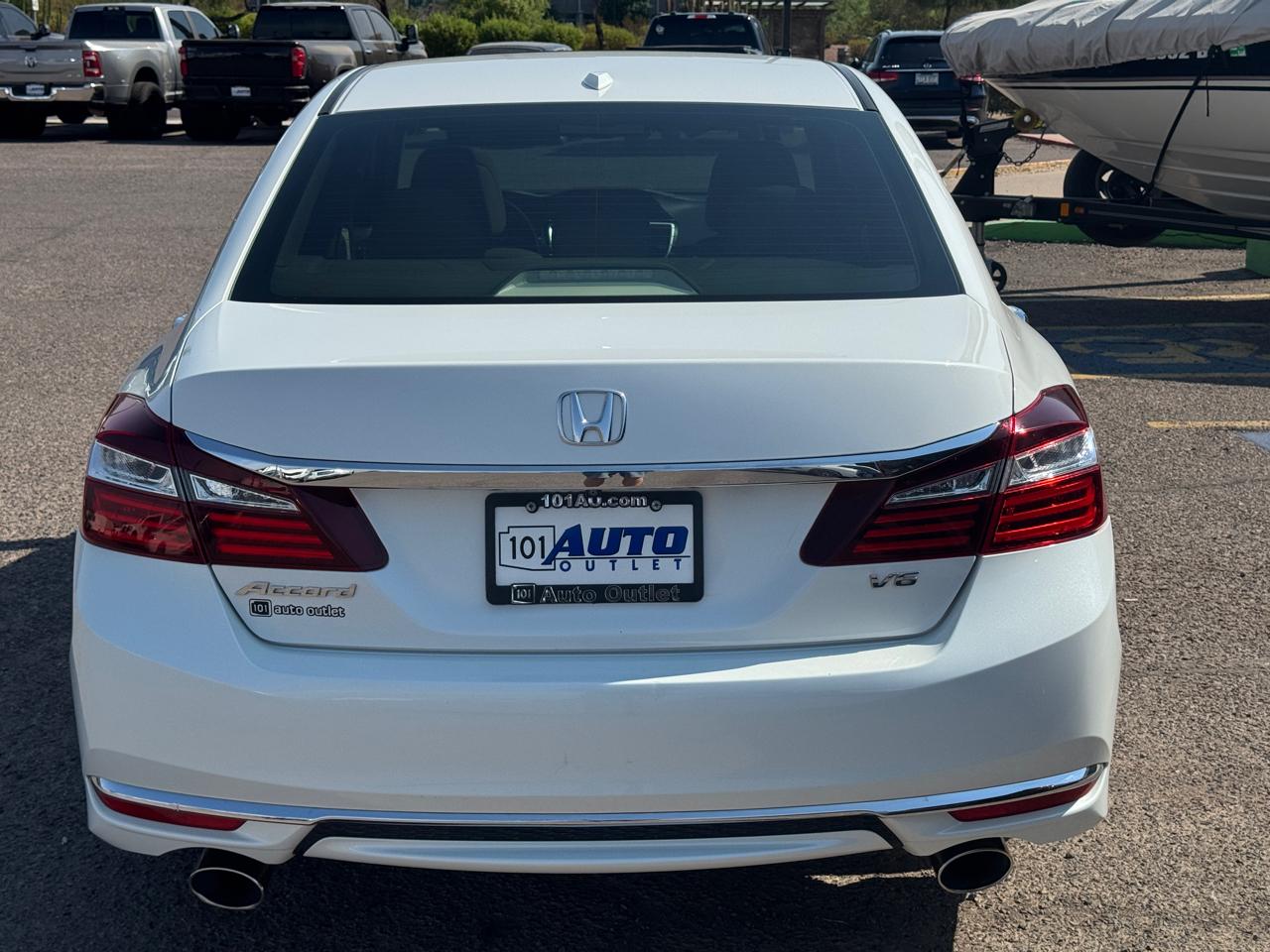 Honda Accord Sedan 4dr V6 Auto EX-L w/Navi & Honda Sensing 2016
