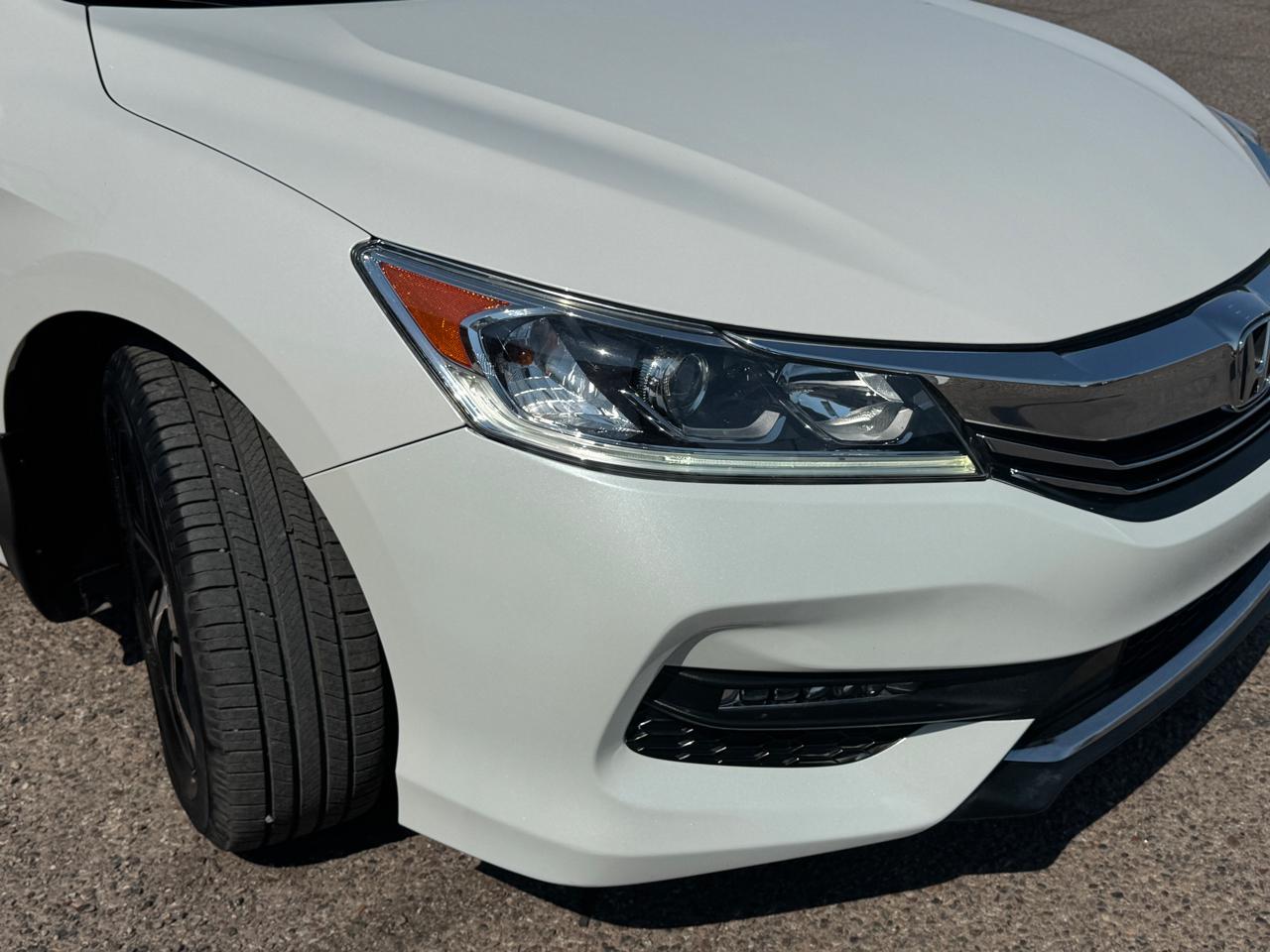 Honda Accord Sedan 4dr V6 Auto EX-L w/Navi & Honda Sensing 2016