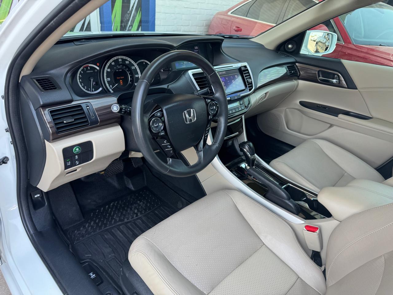 Honda Accord Sedan 4dr V6 Auto EX-L w/Navi & Honda Sensing 2016