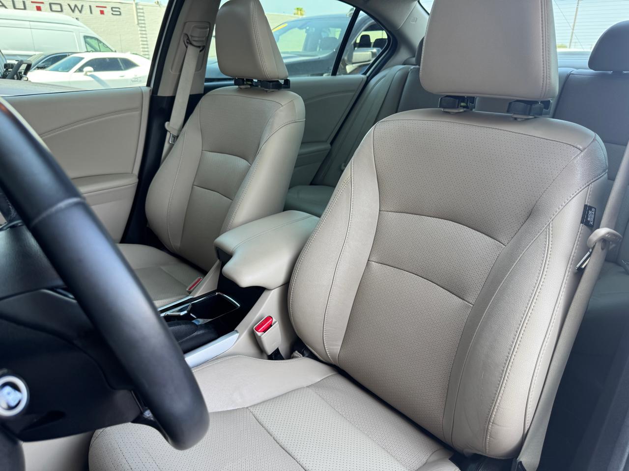 Honda Accord Sedan 4dr V6 Auto EX-L w/Navi & Honda Sensing 2016