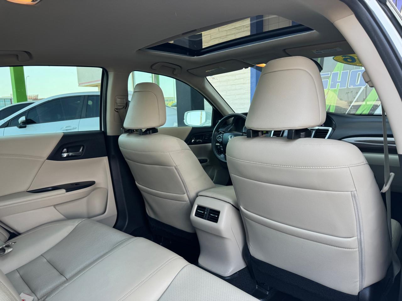 Honda Accord Sedan 4dr V6 Auto EX-L w/Navi & Honda Sensing 2016