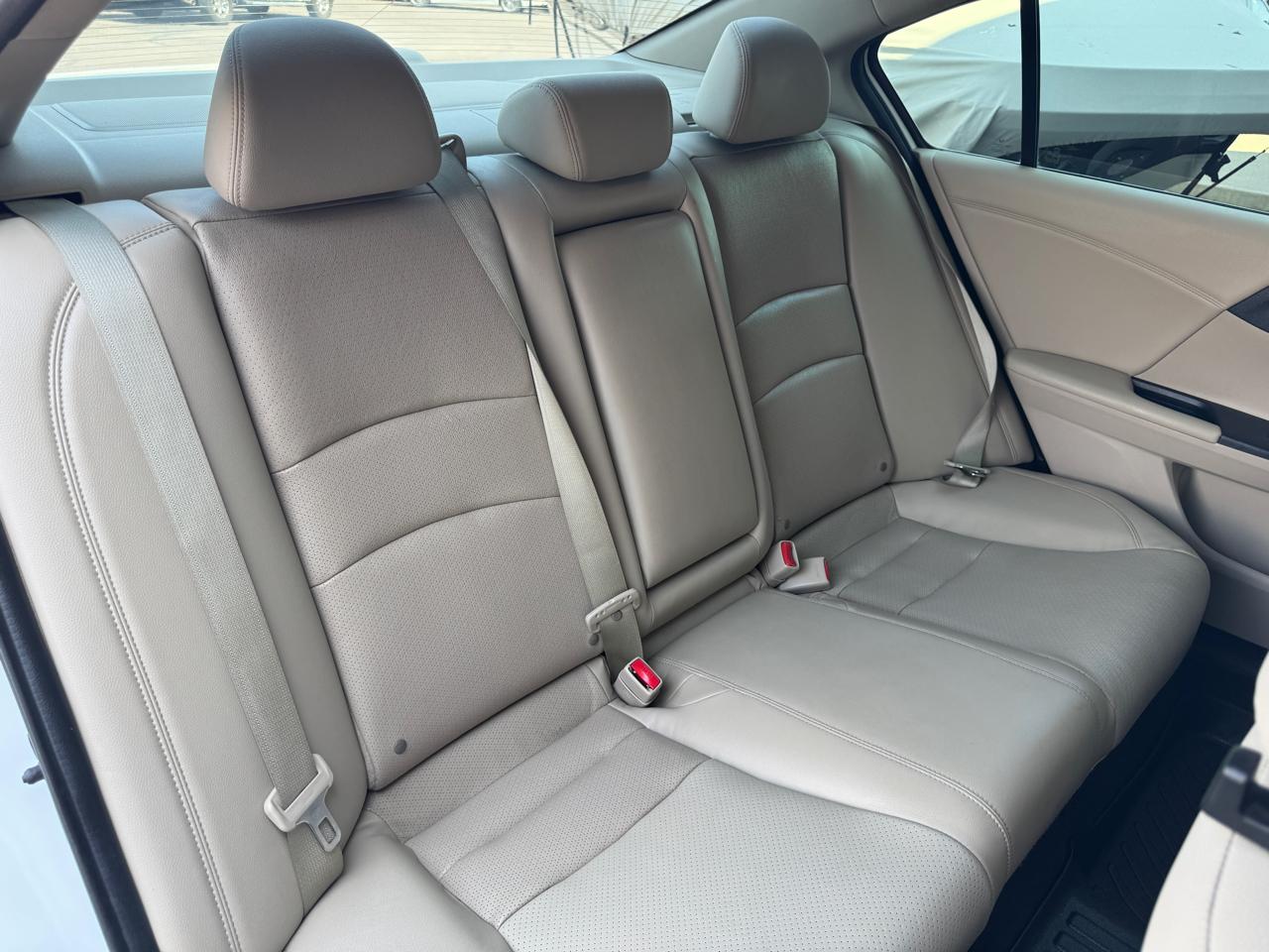 Honda Accord Sedan 4dr V6 Auto EX-L w/Navi & Honda Sensing 2016