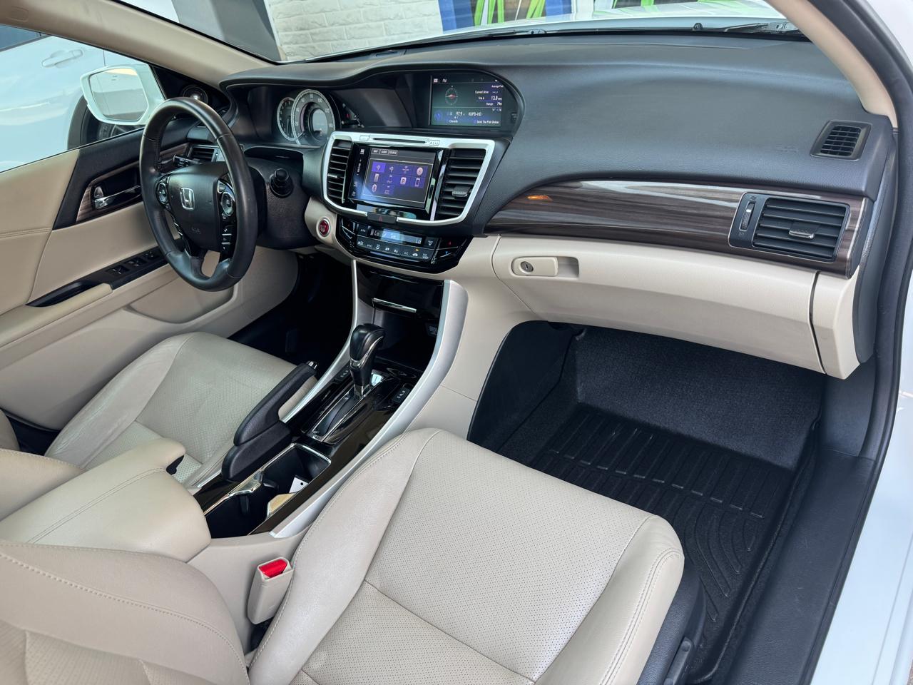 Honda Accord Sedan 4dr V6 Auto EX-L w/Navi & Honda Sensing 2016
