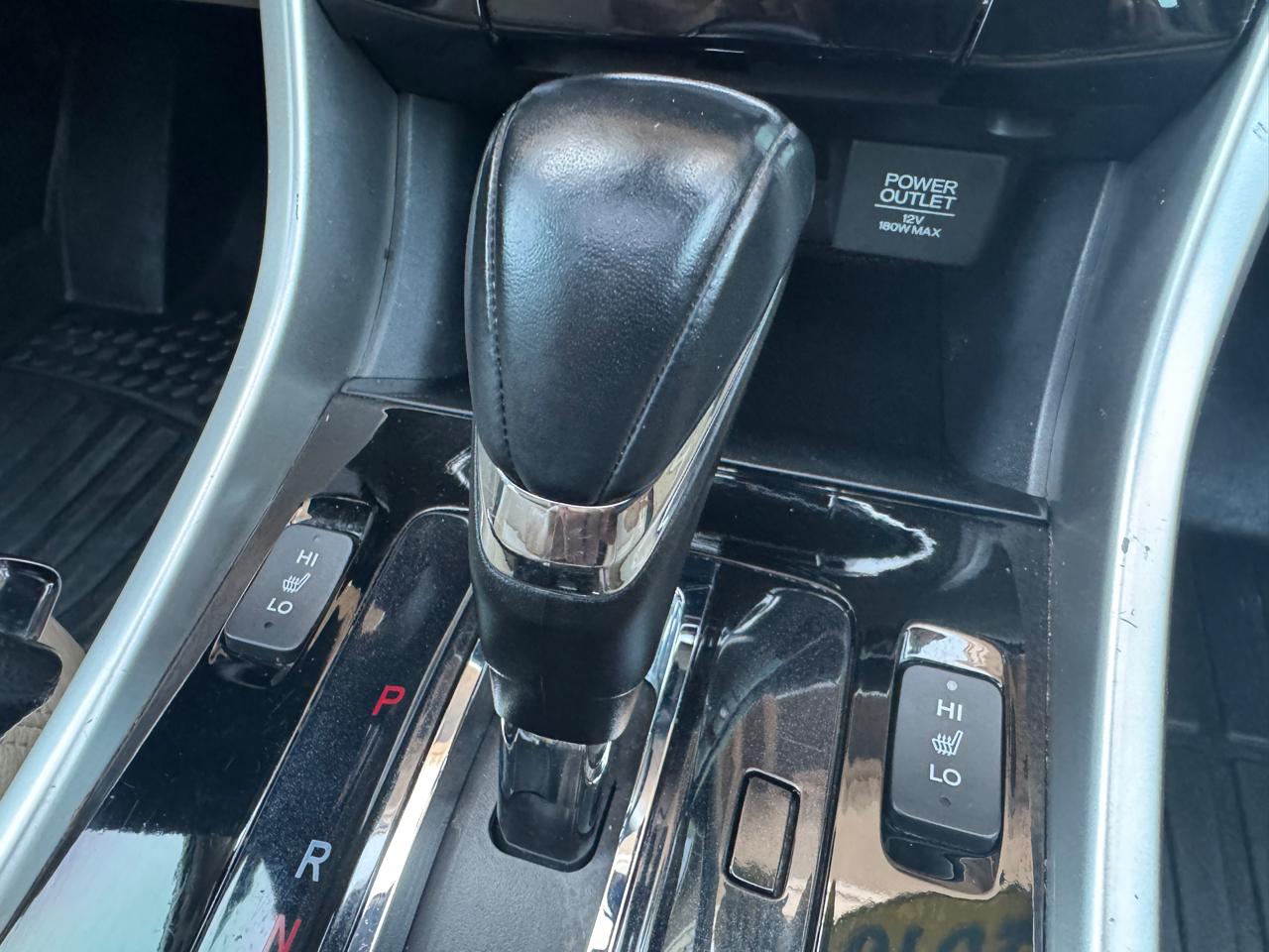 Honda Accord Sedan 4dr V6 Auto EX-L w/Navi & Honda Sensing 2016