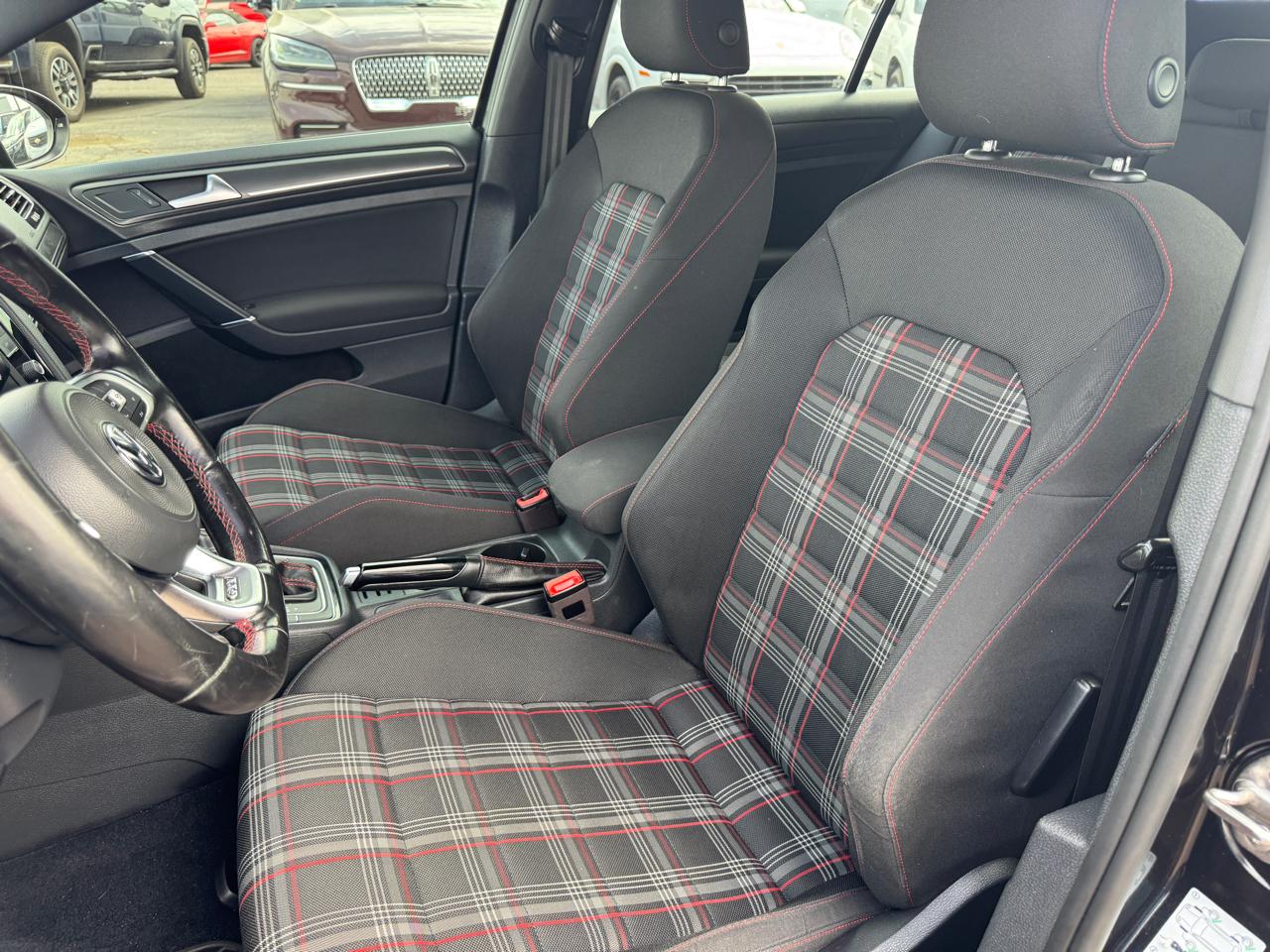 Volkswagen Golf GTI 2.0T S DSG 2018