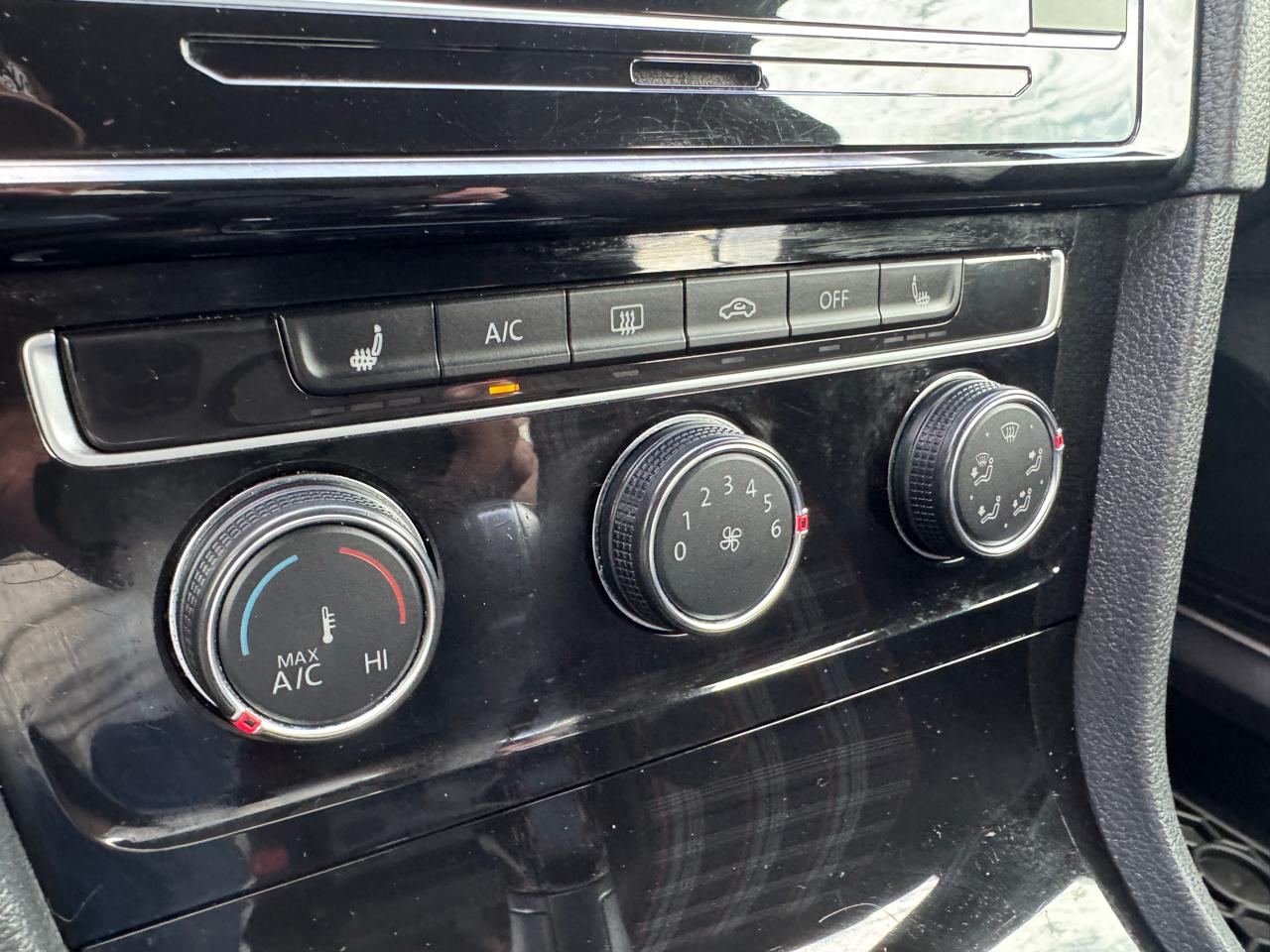 Volkswagen Golf GTI 2.0T S DSG 2018