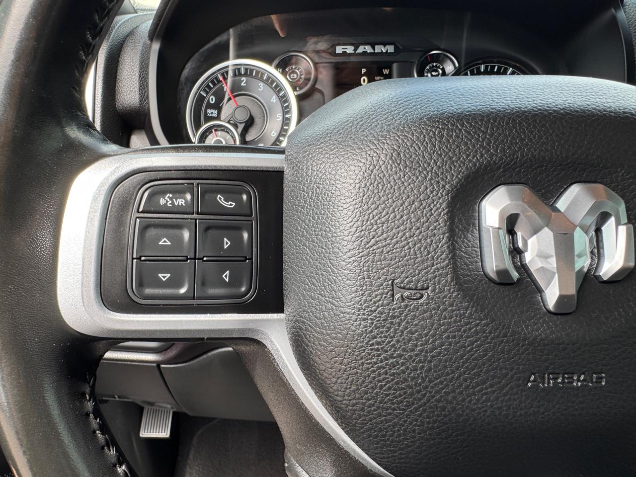 RAM 2500 Lone Star 4x4 Crew Cab 8' Box 2022