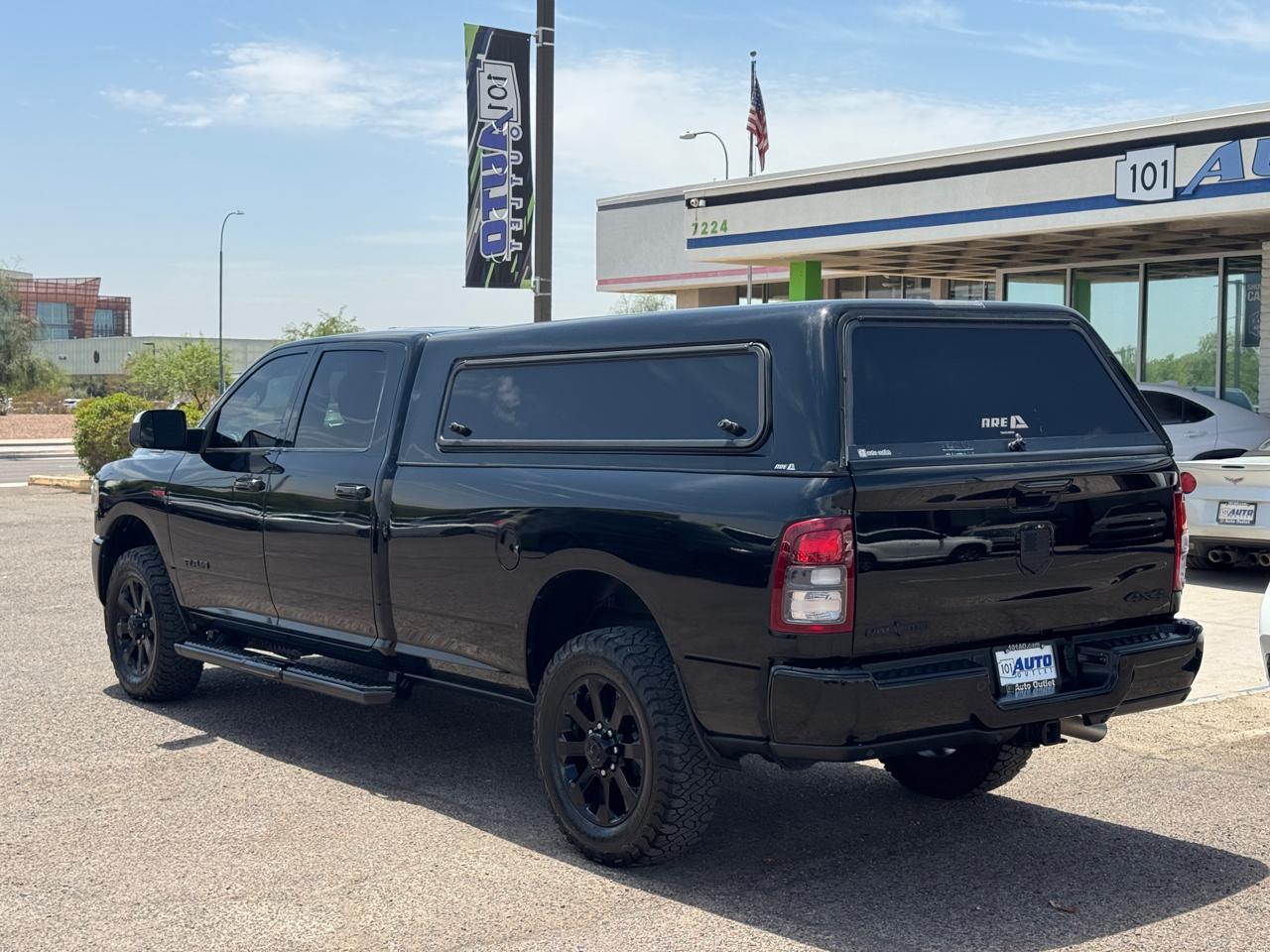 RAM 2500 Lone Star 4x4 Crew Cab 8' Box 2022