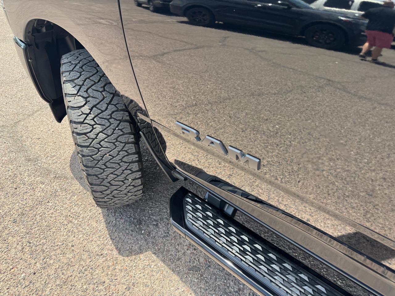 RAM 2500 Lone Star 4x4 Crew Cab 8' Box 2022