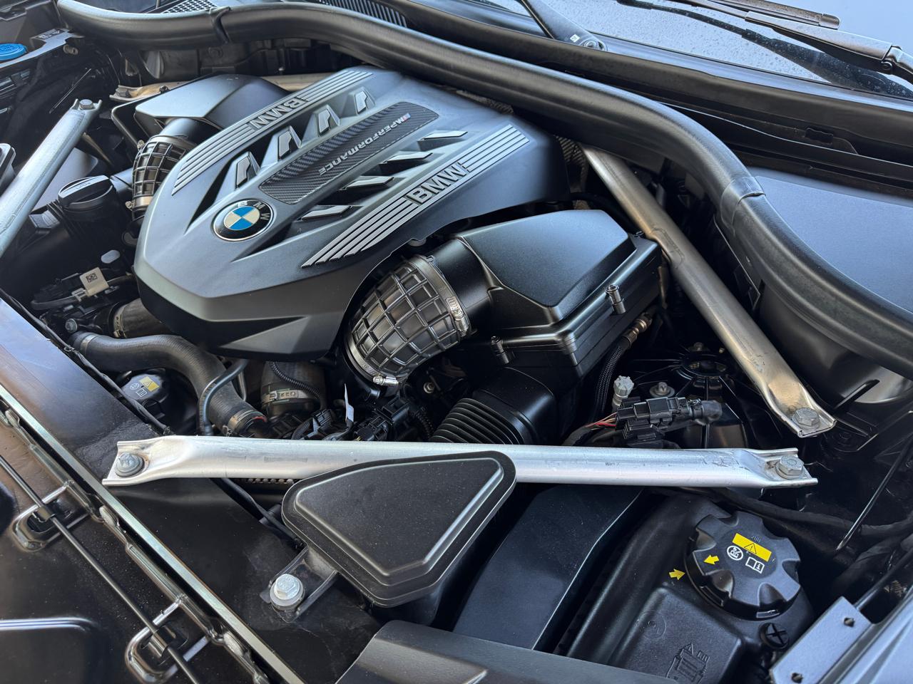 BMW X5 M50i Sports Activity Vehicle 2022